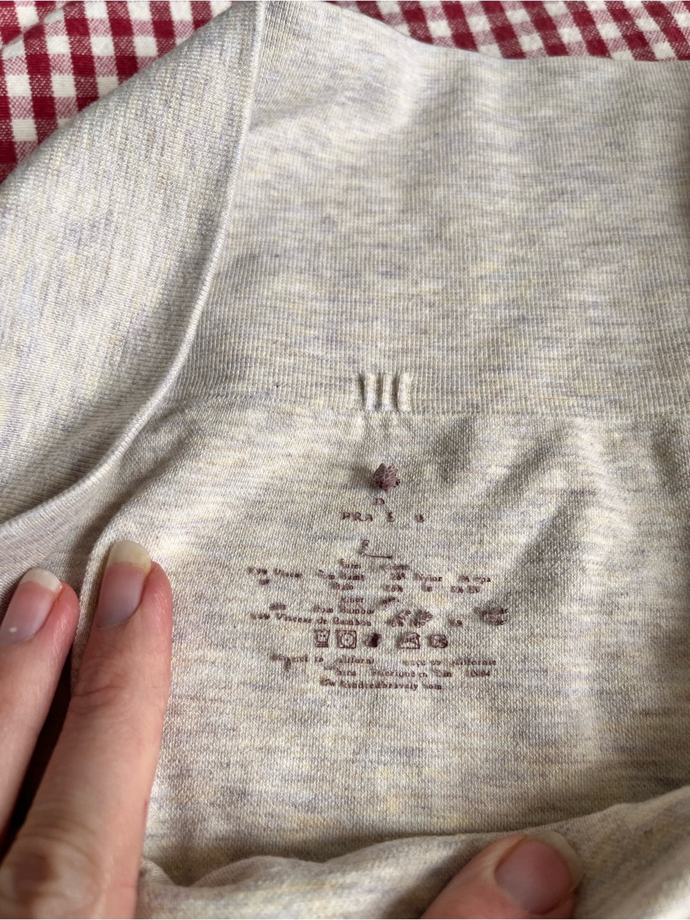 Kindred Bravely Cream Maternity Athletic Shorts - Picture 7 of 8